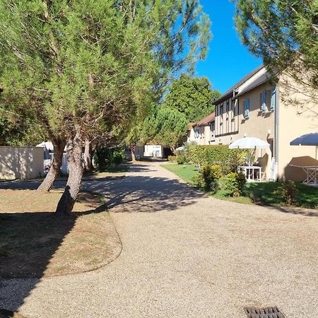Le Hameau Du Moulin Villa มงทิญญัก ภายนอก รูปภาพ