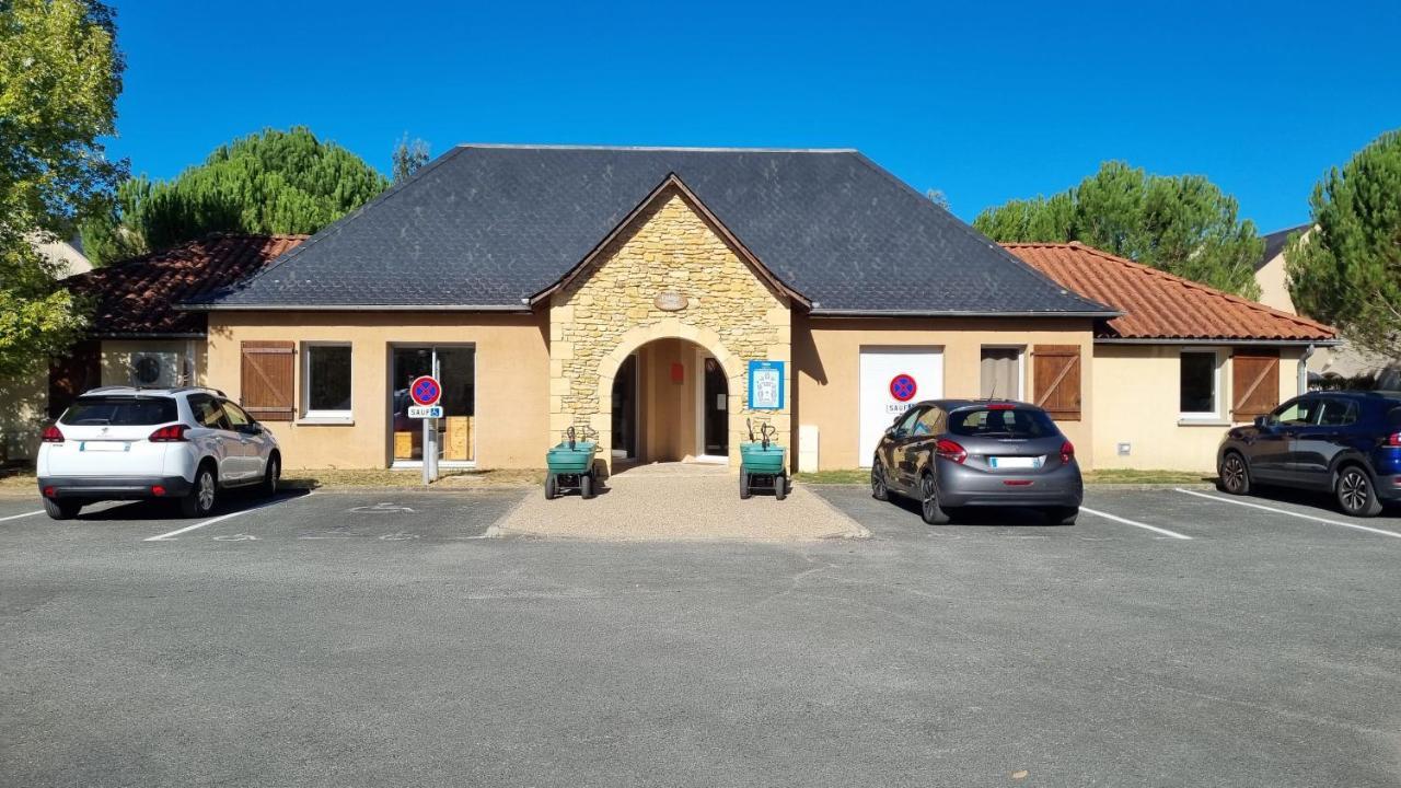 Le Hameau Du Moulin Villa มงทิญญัก ภายนอก รูปภาพ