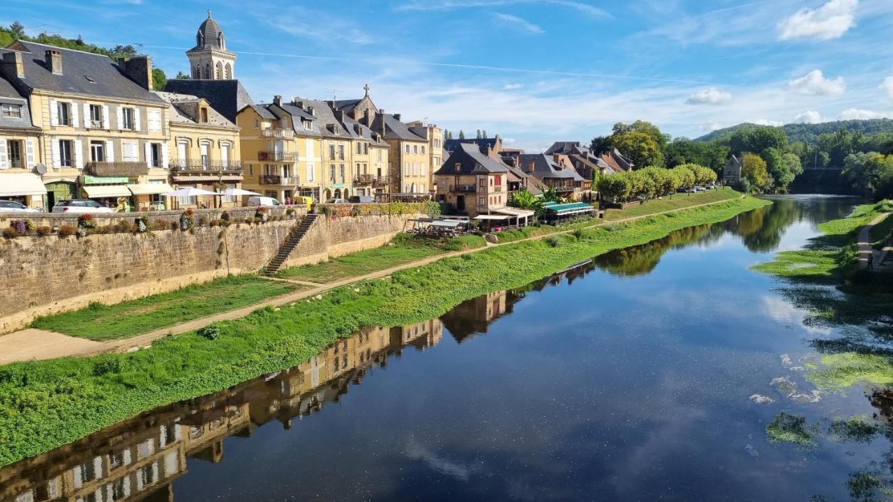Le Hameau Du Moulin Villa มงทิญญัก ภายนอก รูปภาพ